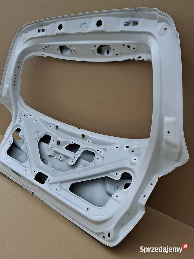 MITSUBISHI ASX KLAPA BAGAŻNIKA TYŁ TYLNA SCS7 osobowe Bieleń