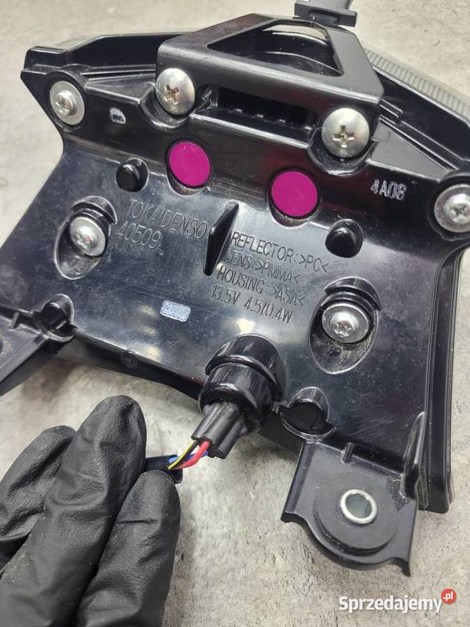 Kawasaki Z900 Z 900 24 OEM LAMPA TYŁ TYLNA LED Nowy Tomyśl