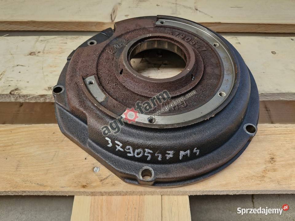 Obudowa Massey Ferguson 6235 6280 6480 Byków