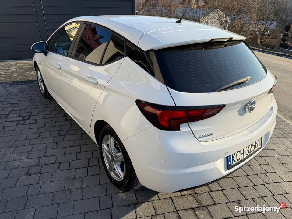 Opel Astra K 2016 14 Benzyna bez turbo 100 Astra Alwernia