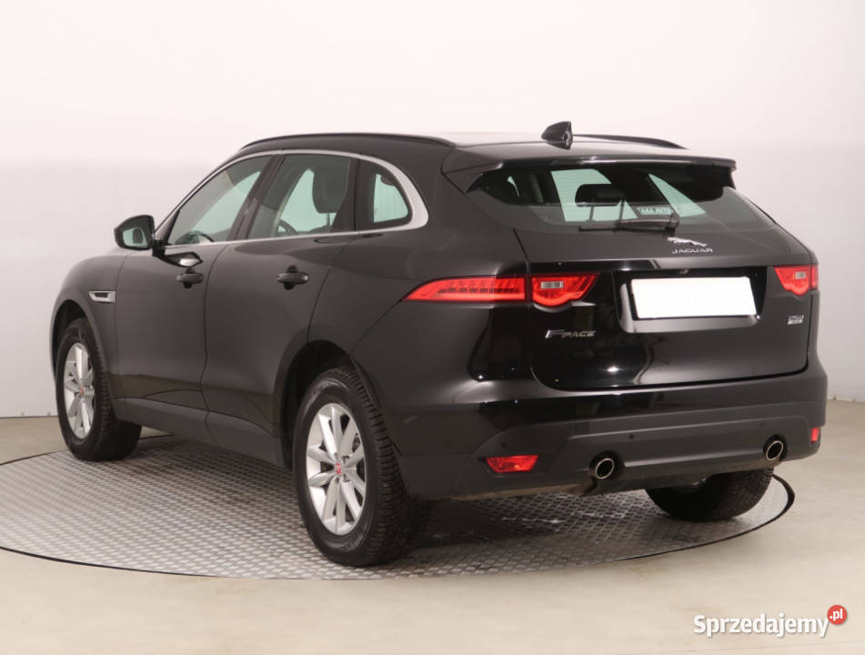 Jaguar FPace 25d AWD asystent pasa ruchu sprzedam