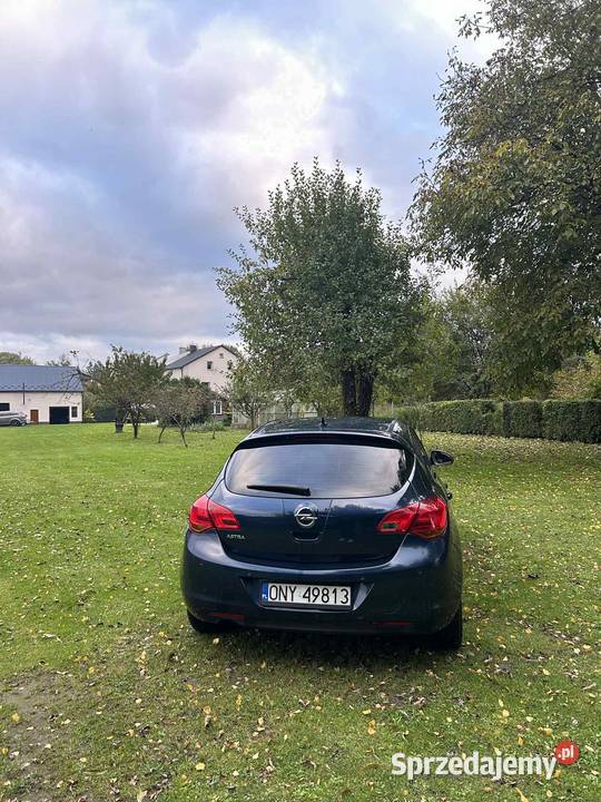OPEL ASTRA 16 benzyna Nysa