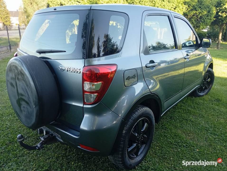 Terenówka Daihatsu Terios 4x4 Klima 06r Hak grafitowy Świdnica