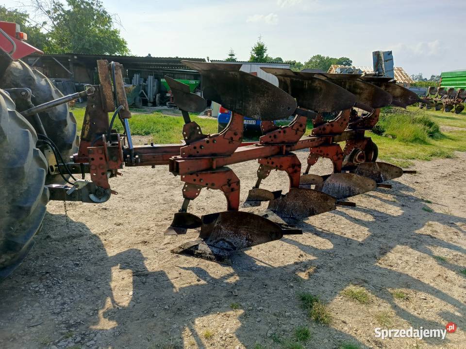 Pług Case international 31 nieuszkodzony Pługi Opatowice