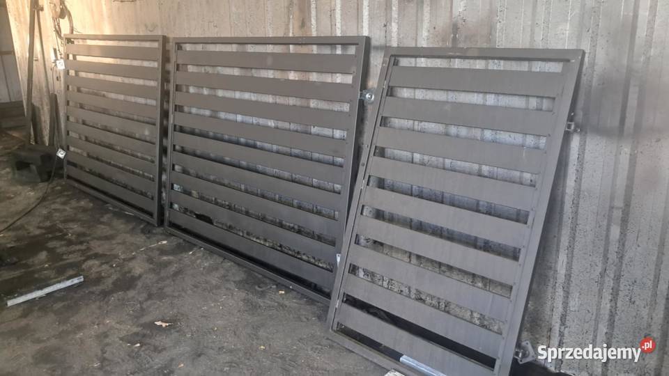 BRAMY 2 GATYNEK Piotrków Trybunalski