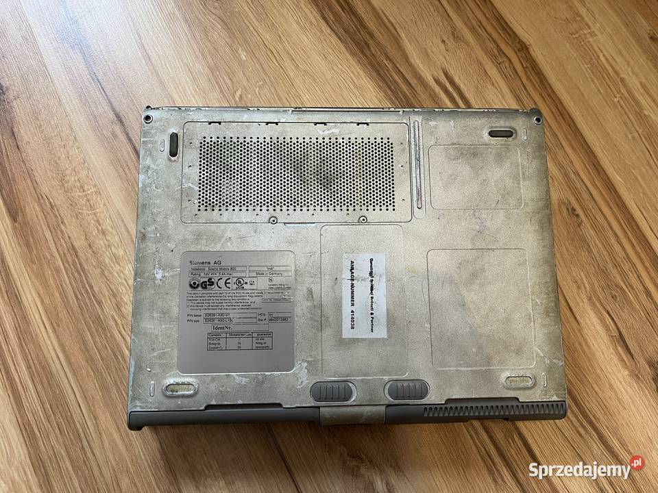 Zabytkowy laptop Siemens Scenic Mobile 800 Intel Pentium III, II, Pro