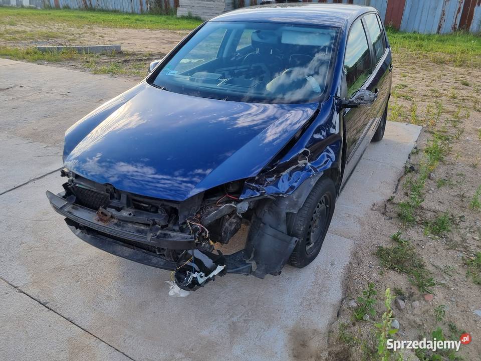 Golf 5 14b 2005r niebieski Sokółka