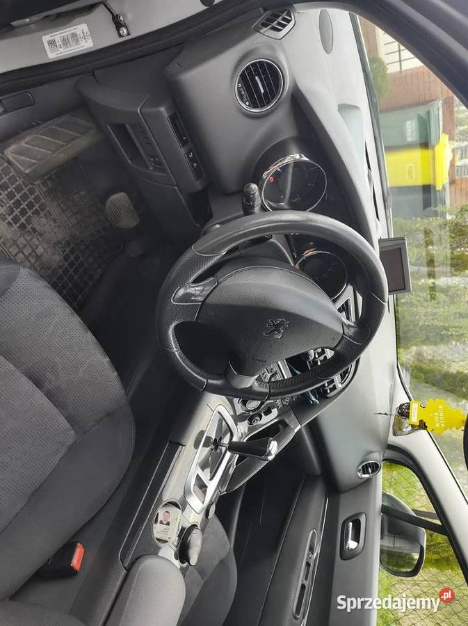 Peugeot 3008 bogata wersja doinwestowany 1600cm3 Chełm