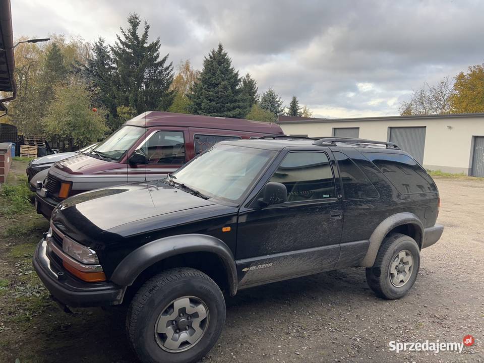 S10 Blazer niski przebieg 4x4 V6 Gacnik
