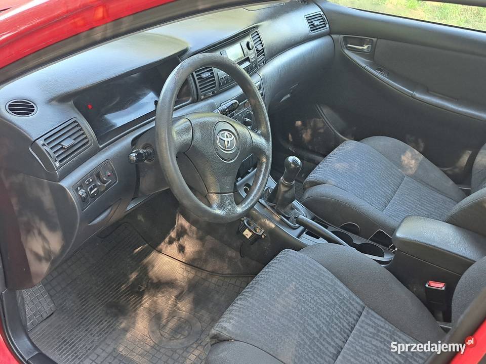 Sprzedam ładną Toyota corolla 14 benzyna 2004r 1399cm3