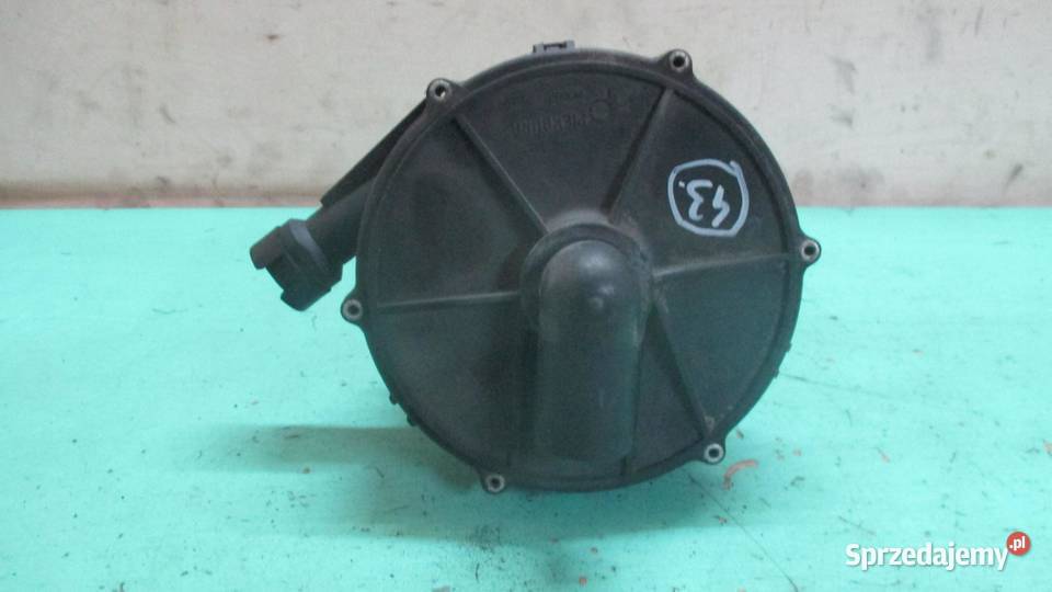 BMW E38 LIFT 28 B 01r pompa powietrza wtórnego