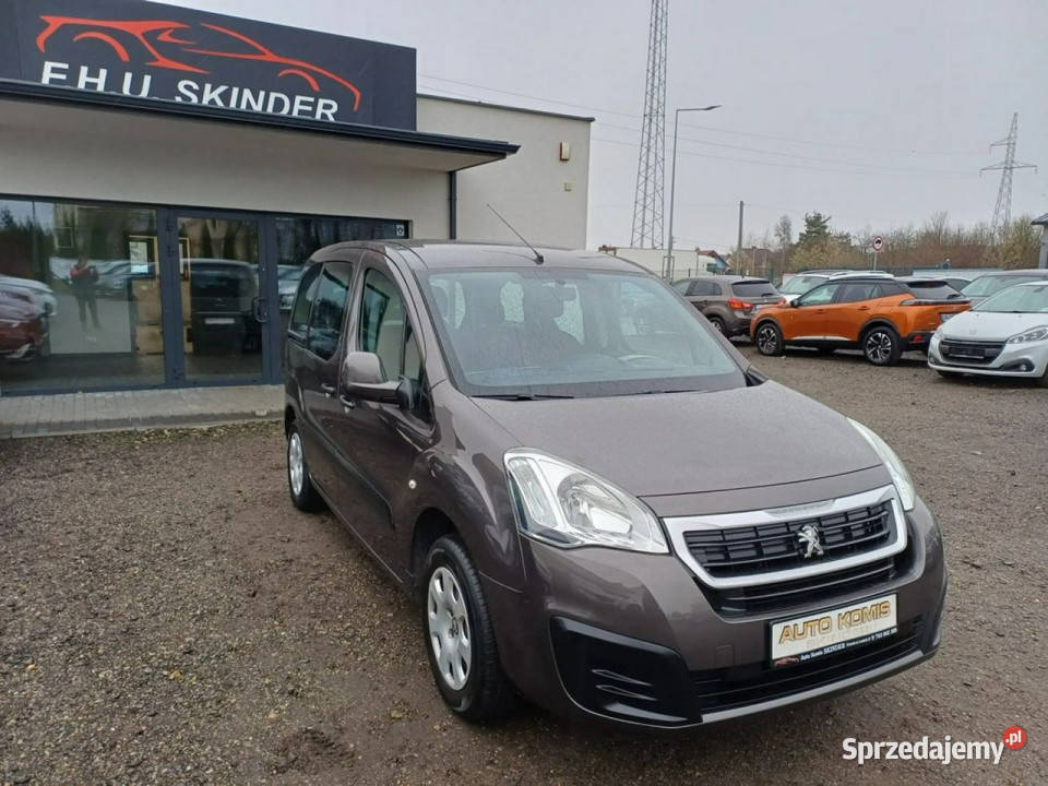 Peugeot Partner 1 wł Serwis Bezwypadkowy Klima Chrzanów