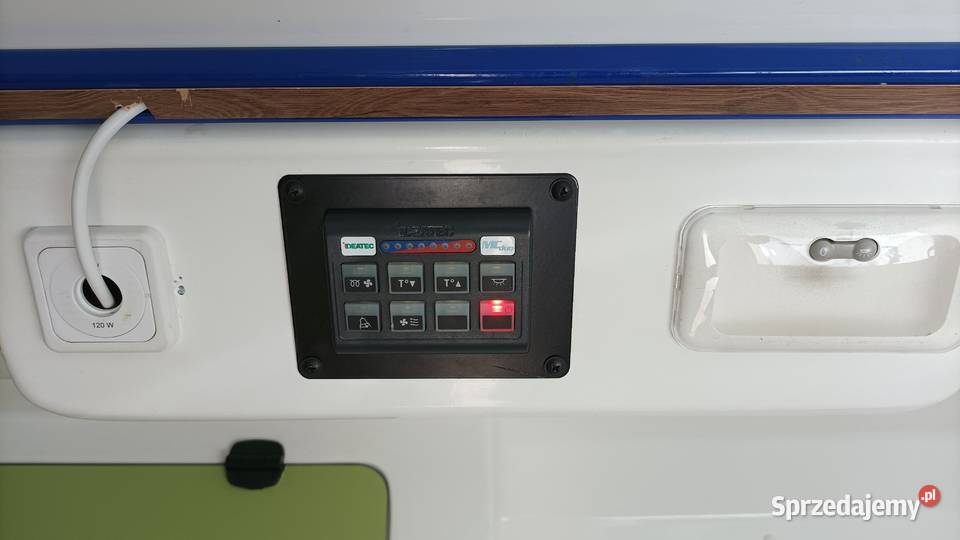 Renault trafic II 25 dci 2011r manualna Renault Świnoujście sprzedam