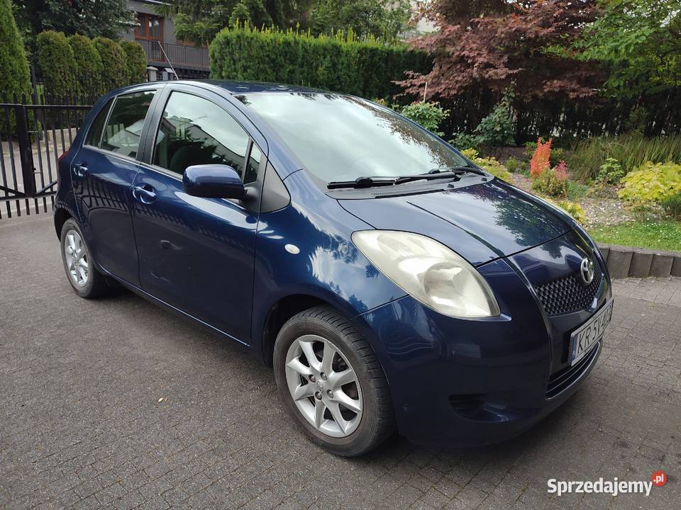 Toyota Yaris II 10 Luna AC 2006r radio Kraków