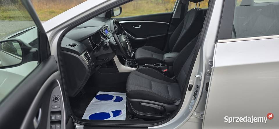 Grzana Kierownica Fotele Klimatyzacja Czujniki łódzkie Andrespol