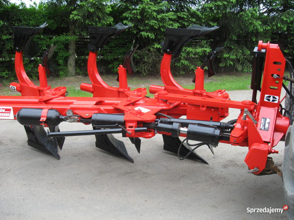 Pług 4 skibowy Gregoire Besson z nonstopem hydra Sukowy