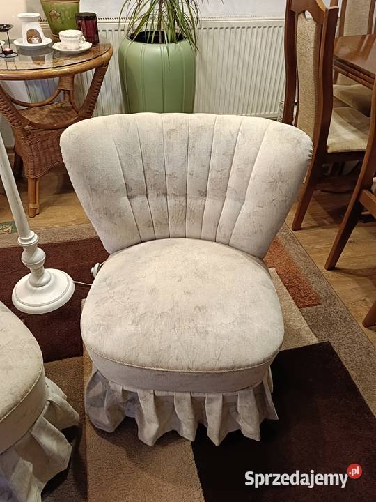 Fotel klubowy muszelka Vintage lata 60 PRL Lipno