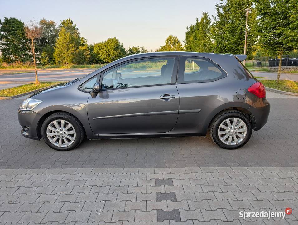 Toyota Auris światła przeciwmgielne