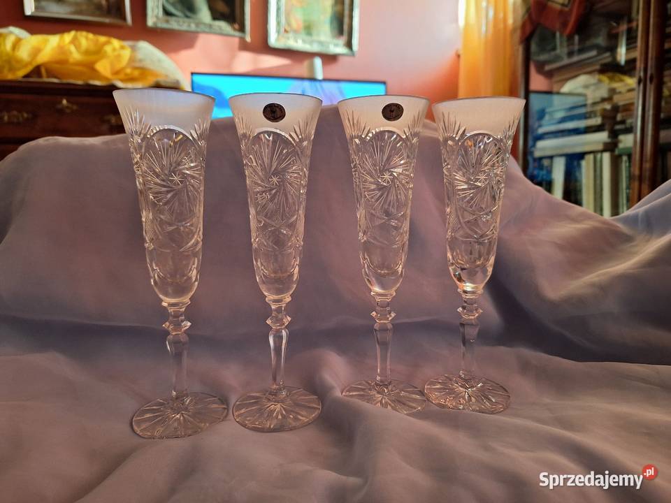 Kieliszki do szampana kryształowe 24 Pbo 4