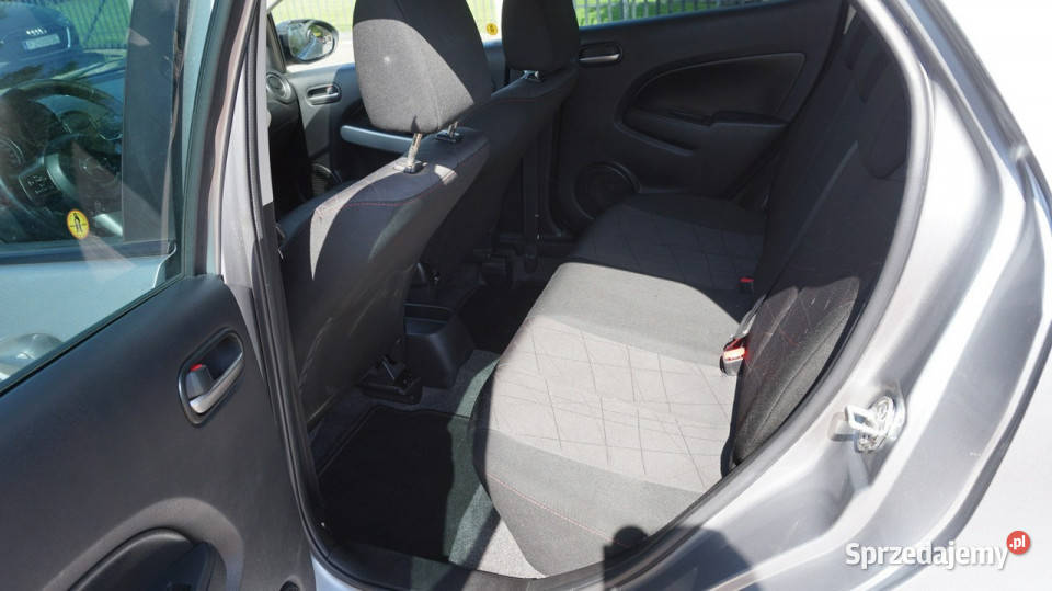 Mazda 2 z Niemiec opłacona piękna Gwarancja II światła przeciwmgielne