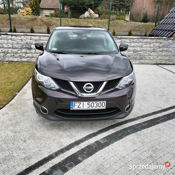 Nissan Qashqai 4X4 hak opony kamera diesel Świdnica sprzedam