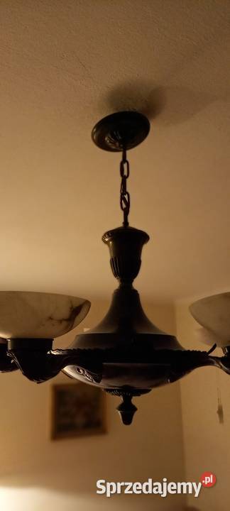 Pięcioramienny mosiężny żyrandol klosze Skierniewice