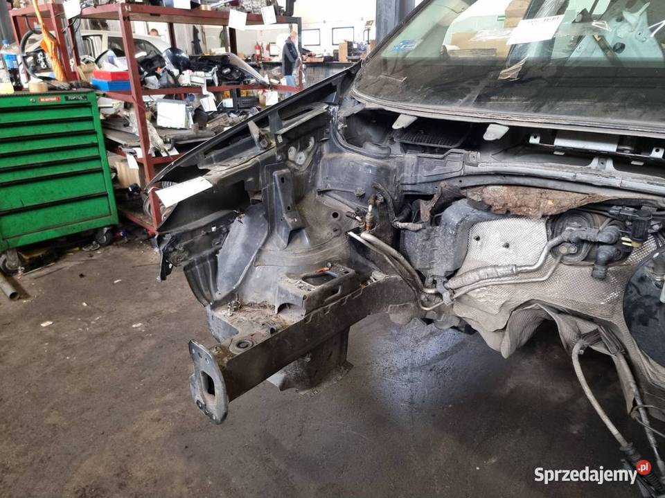 ĆWIARTKA PRAWA PRZÓD VOLKSWAGEN TOURAN LC9X