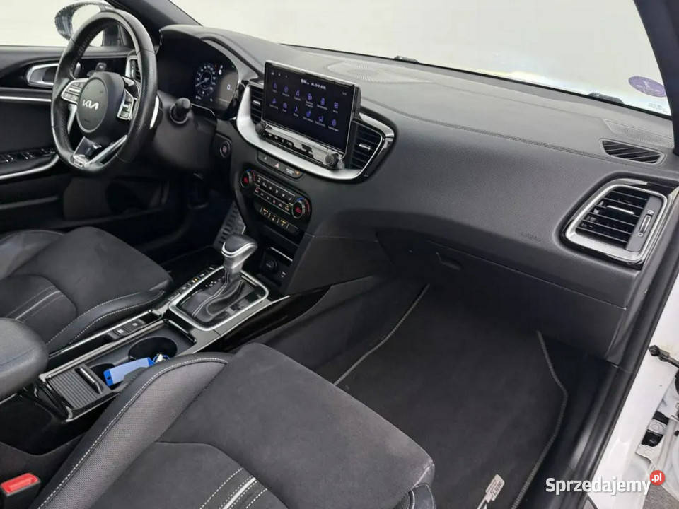 Kia Ceed 15 160 Automat GTLine Lifitng FV23 III Lipówki