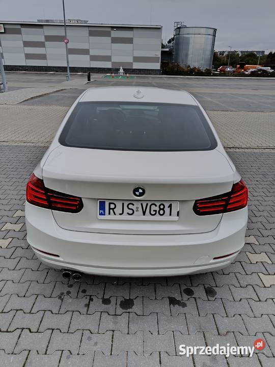 BMW F30 328i Rok produkcji 2013 Seria 3 Dębowiec sprzedam