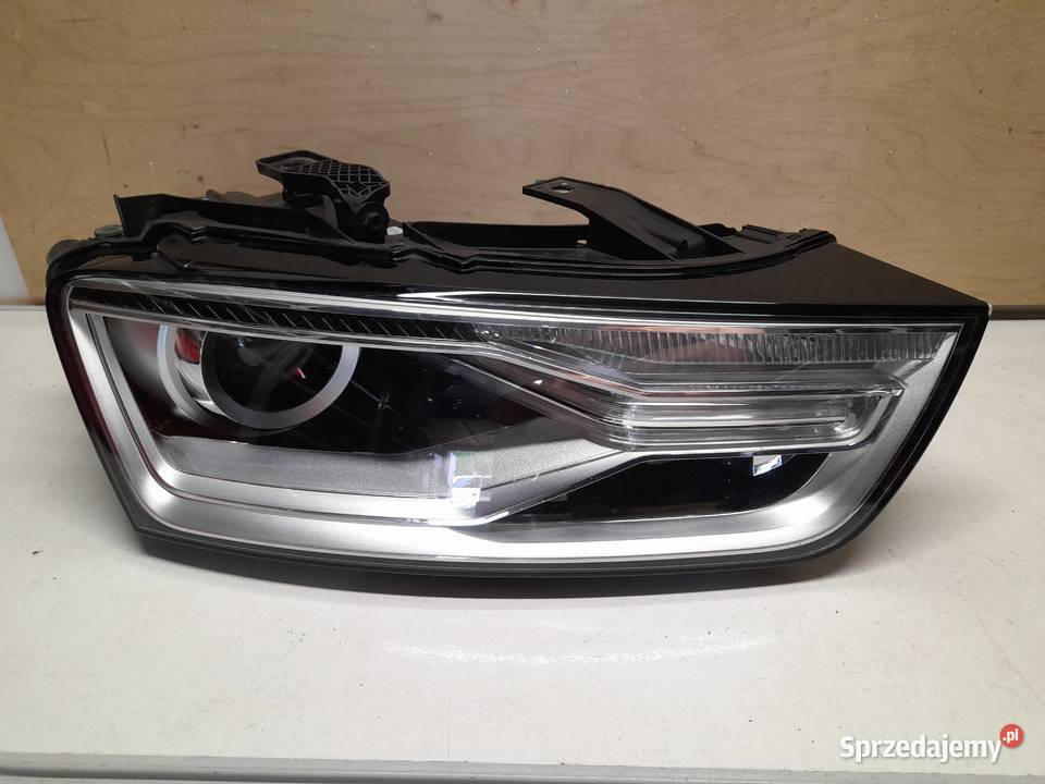 AUDI Q3 LIFT BI XENON LED REFLEKTOR PRAWY LAMPA