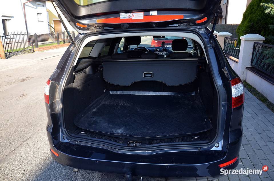 Ford Mondeo Mk4 20 benzyna 145 cn Navi kamera elektrochrom. lusterka boczne