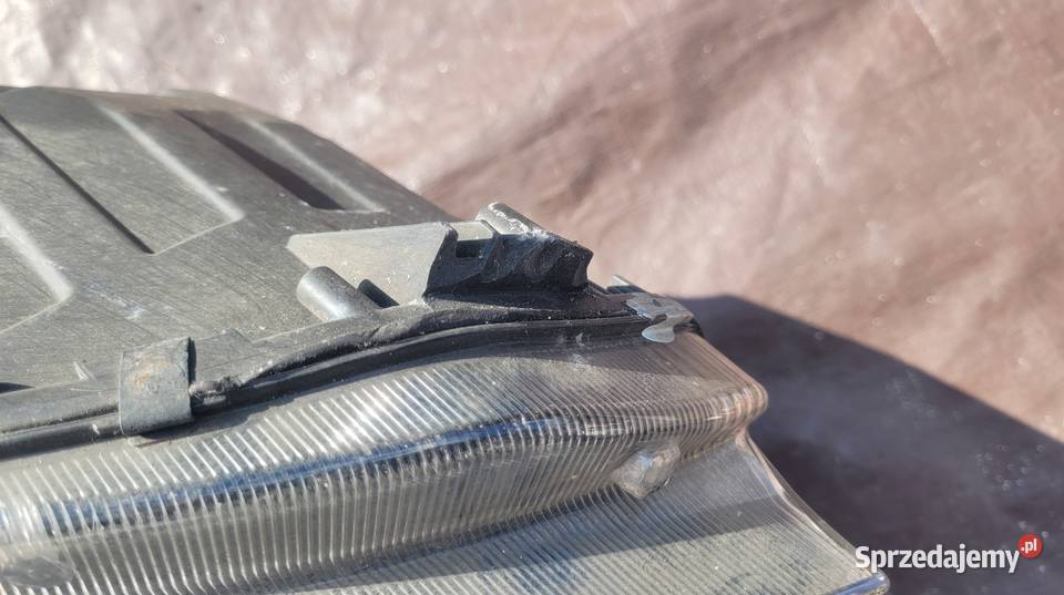 SKODA OCTAVIA III REFLEKTOR PRAWY LAMPA PRAWA śląskie Ruda Śląska