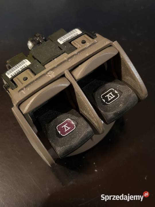 Moduł przełączniki hydrauliki SCV RE569865 John Tczew