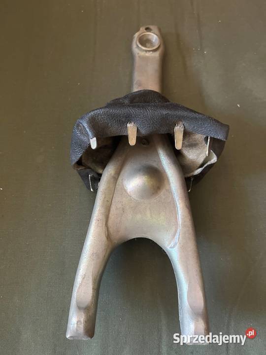 Łapa sprzęgła UAZ