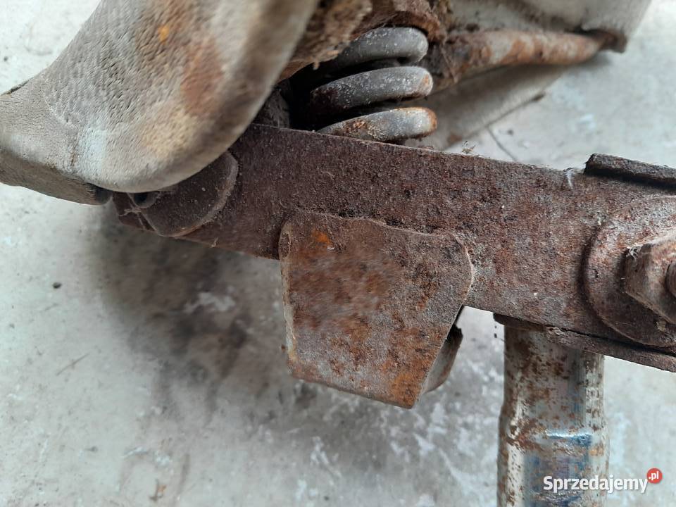 Żak Komar sztywniak 230 231 232 2320 siodło Łódź