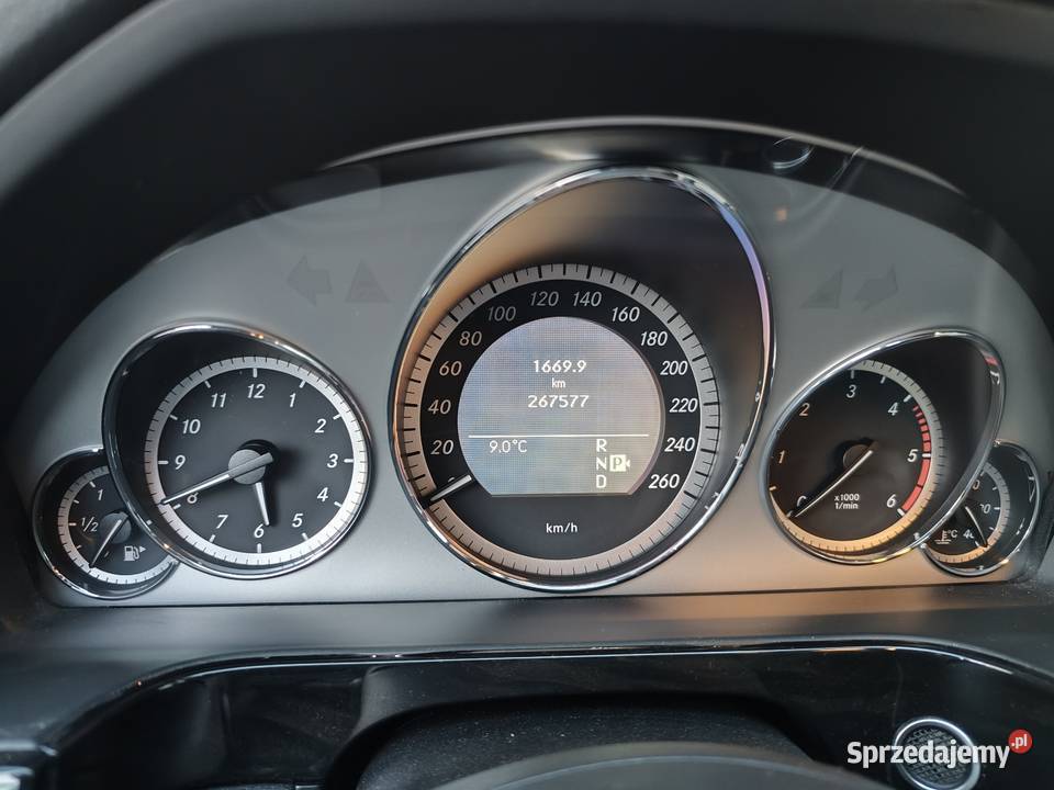 Mercedes E Klasa W212 30 CDI Avantgarde 2010r Września