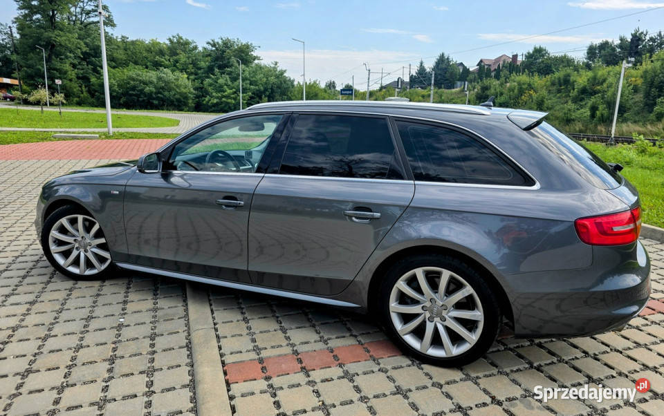 Audi A4 Avant Audi A4 Avant 30 TDI quattro S elektrycznie ustawiane fotele Więcławice Stare sprzedam