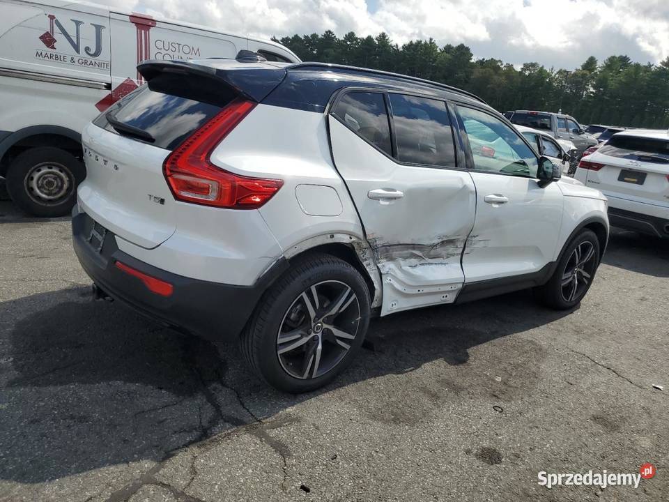 2020 VOLVO XC40 T5 RDESIGN XC 40