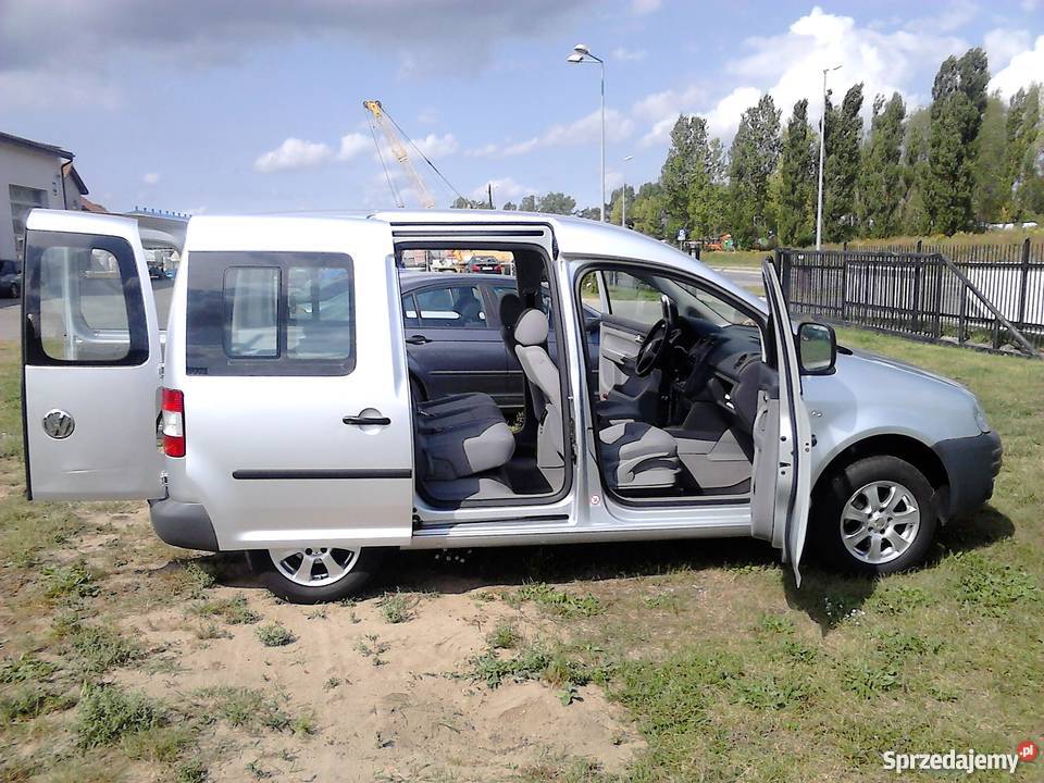 Volkswagen Caddy III 16 LIFEALUKLIMANIEMCY podgrzewane fotele Lębork sprzedam