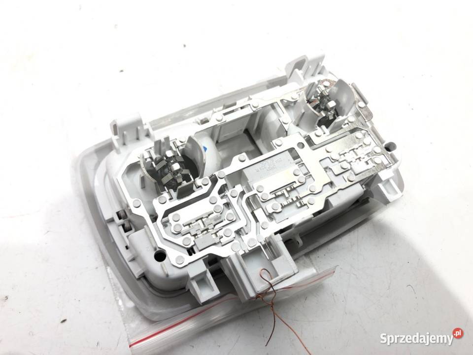 LAMPA SUFITOWA DACIA DUSTER 264302900R Hatchback podkarpackie