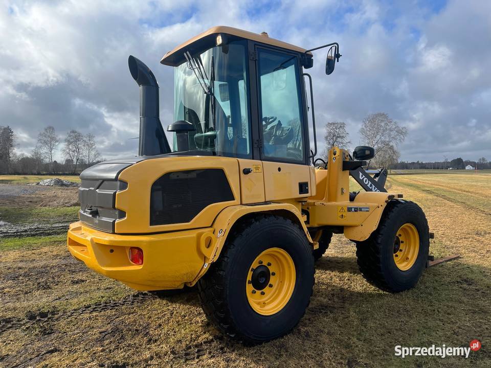 Ladowarka kolowa Volvo L30G nie Koparko ładowarki Wrocław