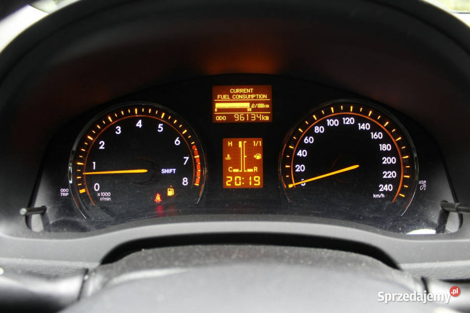 Toyota Avensis 147 Benzyna Przebieg 96 Sedan III manualna Avensis Lubań