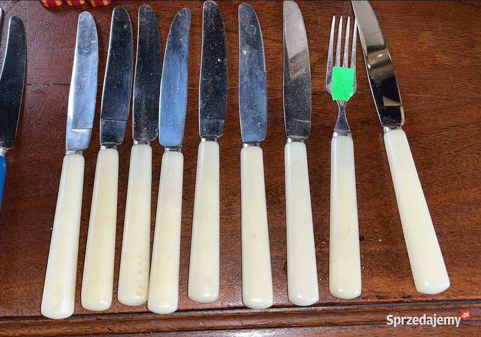 Nożyki do owoców na stojaczku 6 nożyków o dl 17 Gdańsk sprzedam