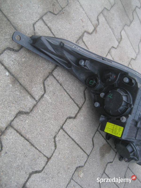 kia ceed 1215r lampa przód prawa xenon led b39r wielkopolskie Rakoniewice sprzedam