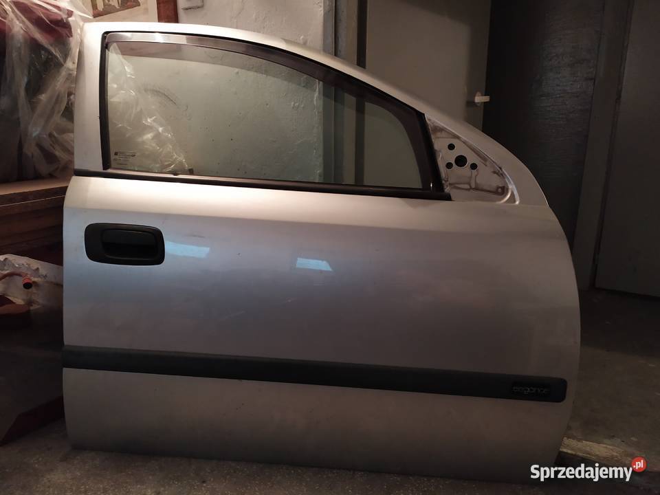 Prawe drzwi Opel Astra II przódHBstan Karoseria Karoseria Ostrołęka