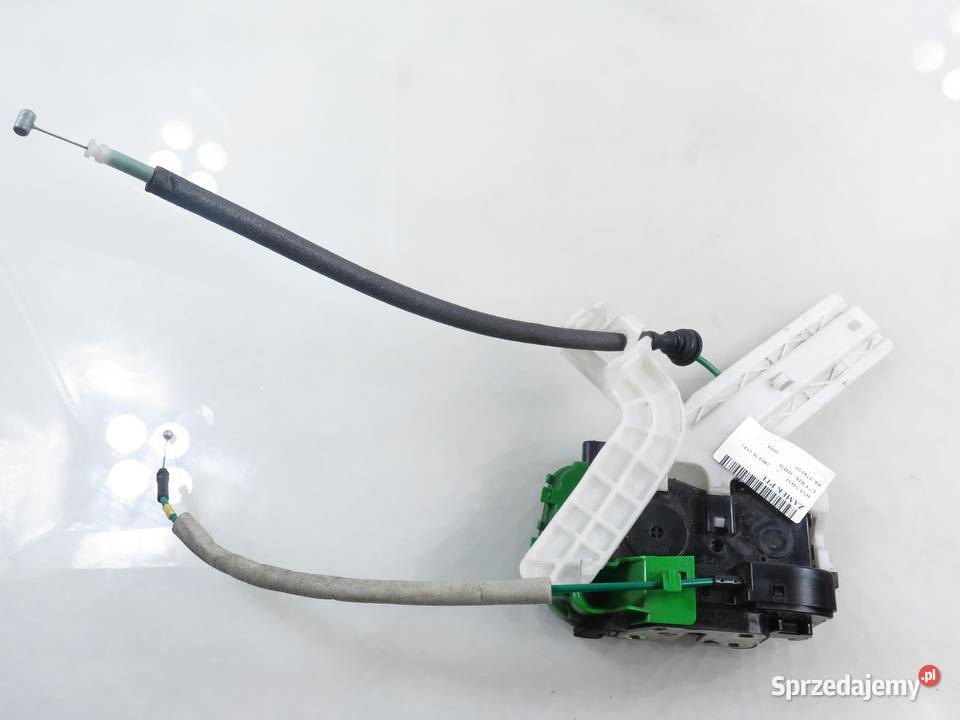 ZAMEK PRAWY TYLNY HYUNDAI i40 814203Z000 sprzedam