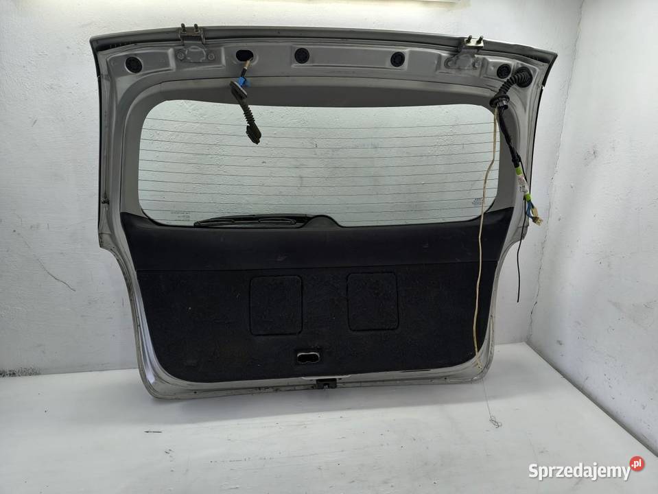KLAPA BAGAZNIKA TYŁ TOYOTA AVENSIS II T25 KOMBI