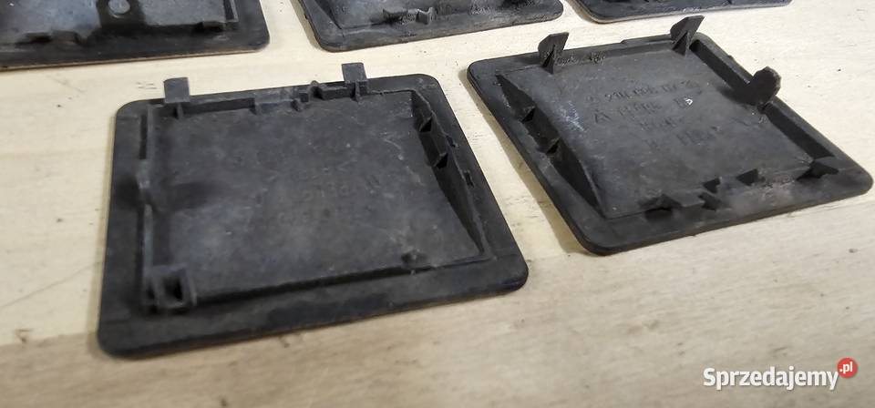 Zaslepka progu lewy przód mercedes w210 Pozostałe Zbąszyń sprzedam