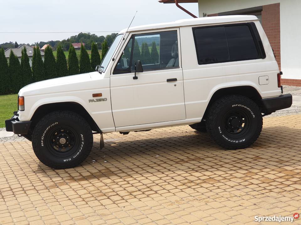 Mitsubishi pajero I 1988r 25 Diesel 152 bez nieuszkodzony podkarpackie Humniska