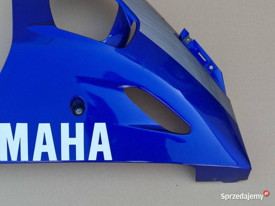 YAMAHA R6 03 PŁUG PRAWY BOCZEK OSŁONA PRAWA Szyby i owiewki Bieleń